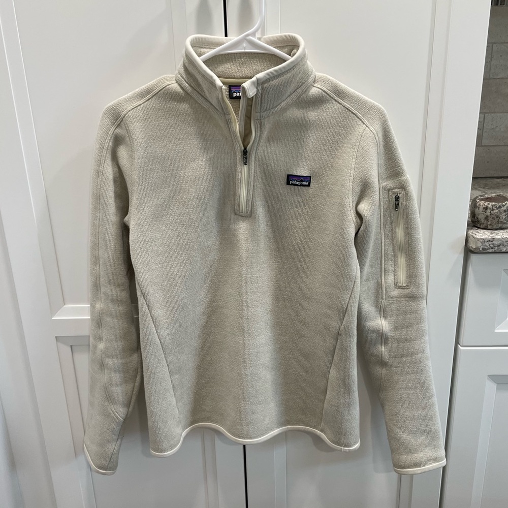 Patagonia Cream Quarter-Zip Fleece Pullover